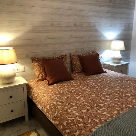 Baleal Surf & Wild Beach House 2* 페렐